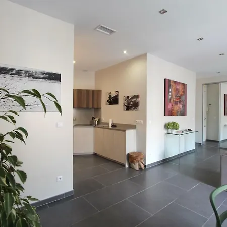 Luxurious 2bedrooms, Monte Carlo Train Station #28 Beausoleil